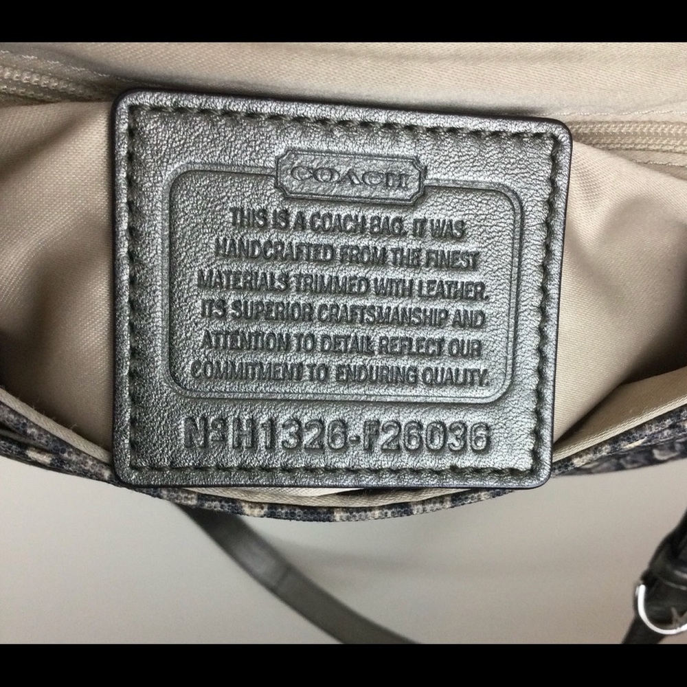 Coach Taylor Snakeskin Print Crossbody Bag F26036 - Picture 5 of 7